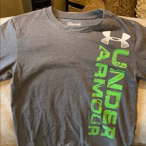 Under Armour TShirt